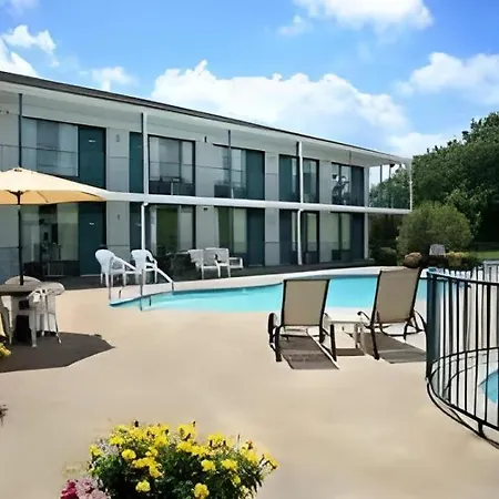 Ozark Valley Inn